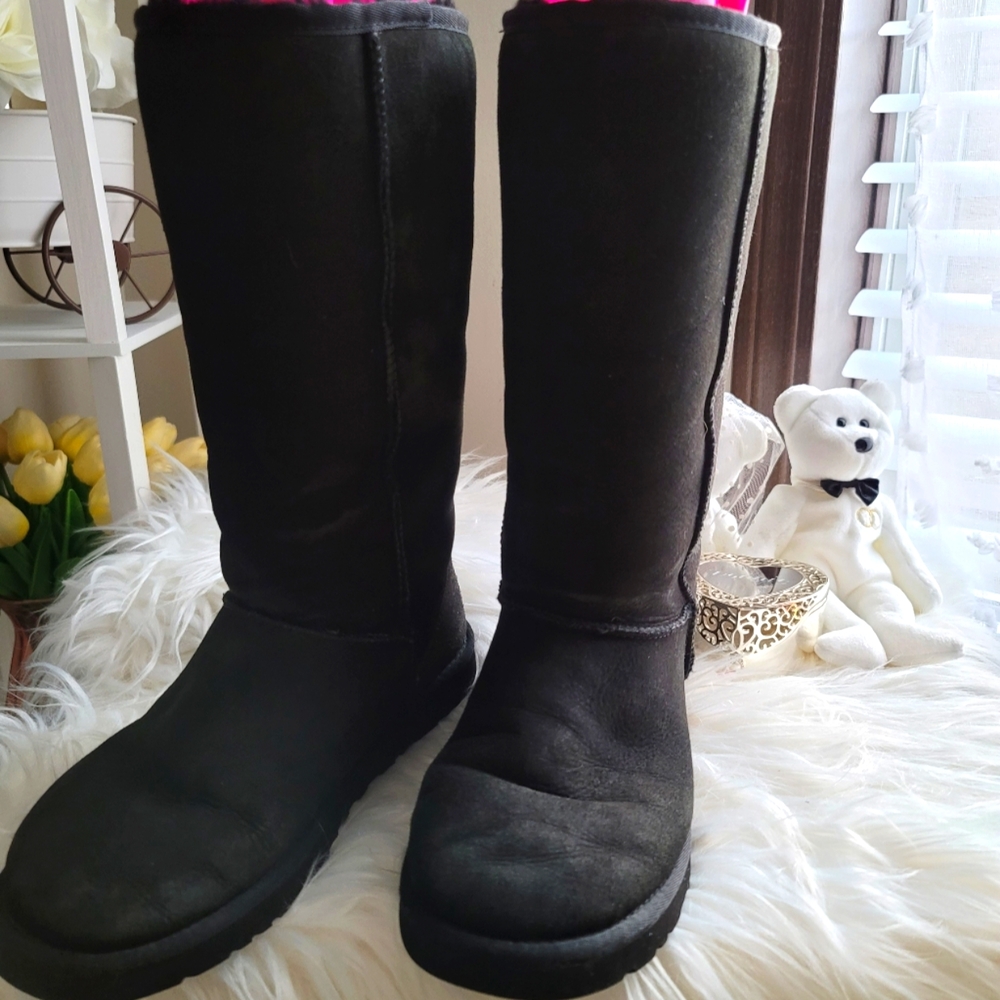 Tall classic uggs boot